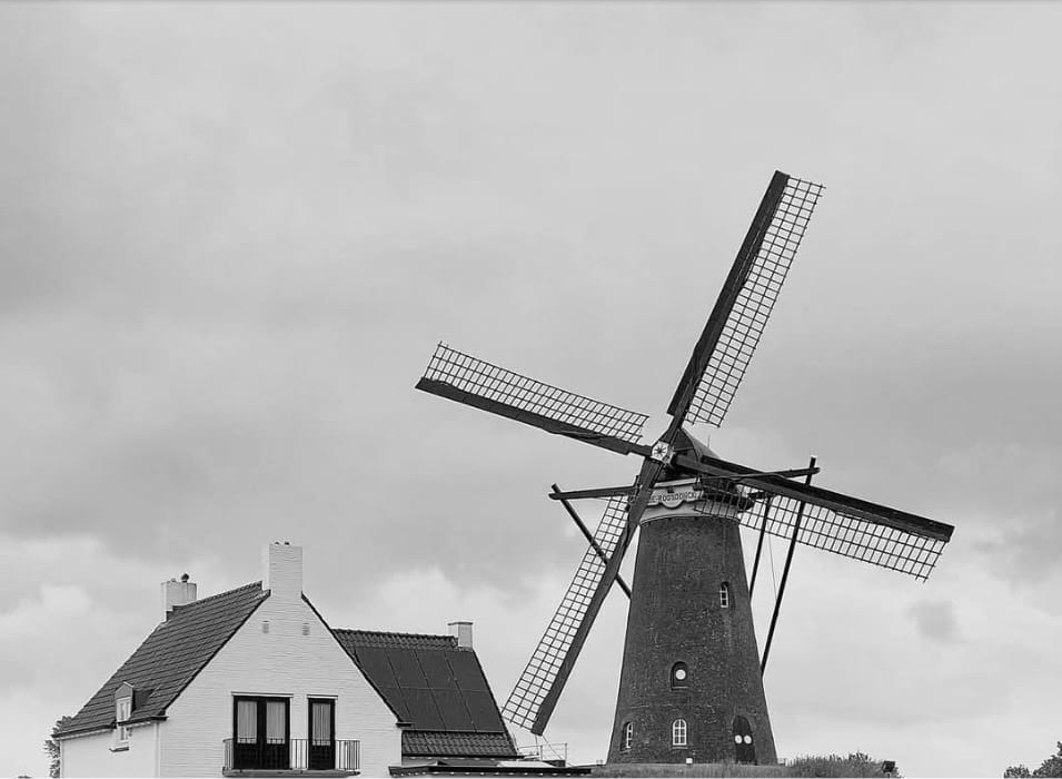 Hennie Merks overleden